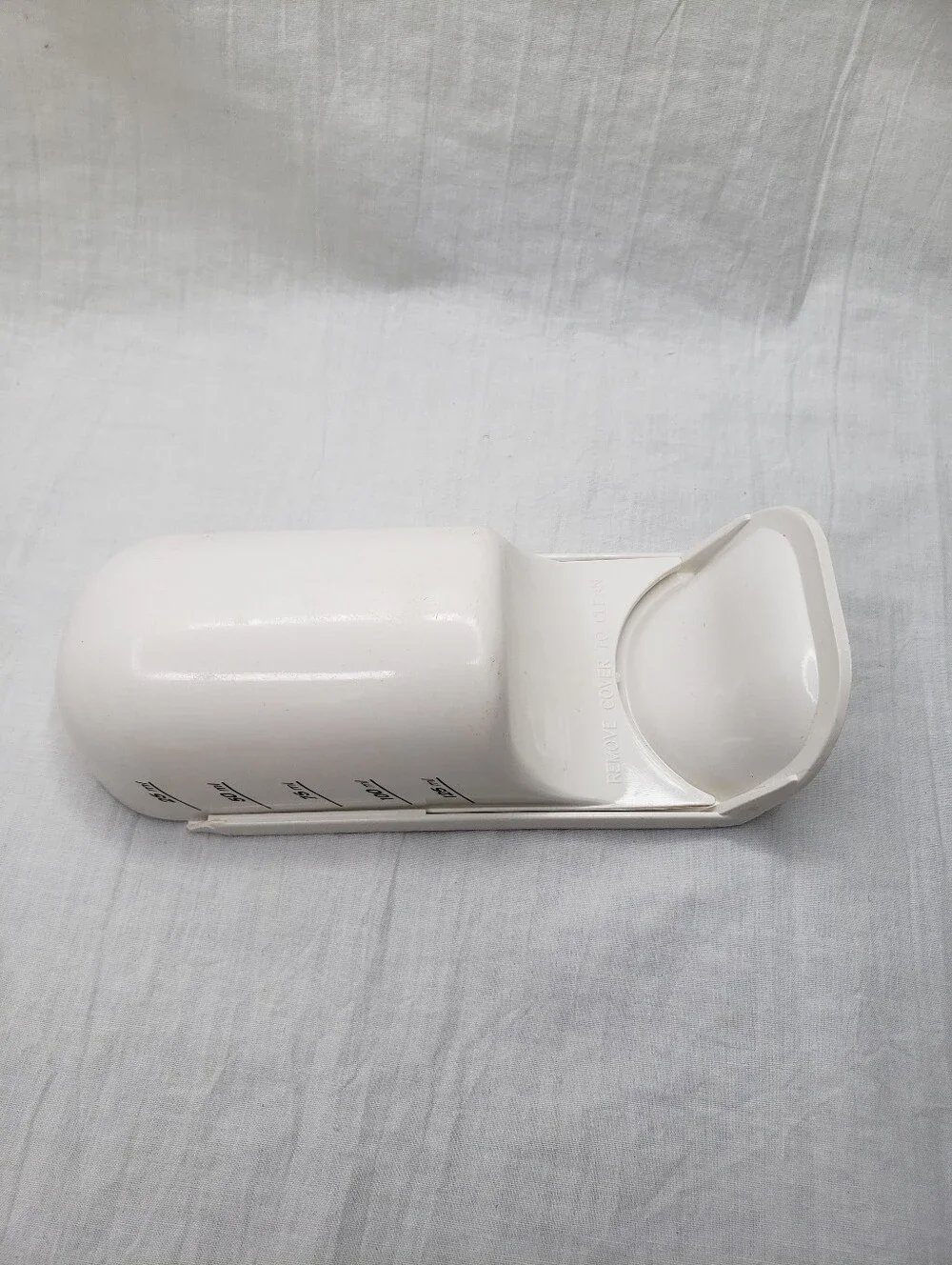 Pampered Chef Measuring Spoon Tablespoons Cup Sliding